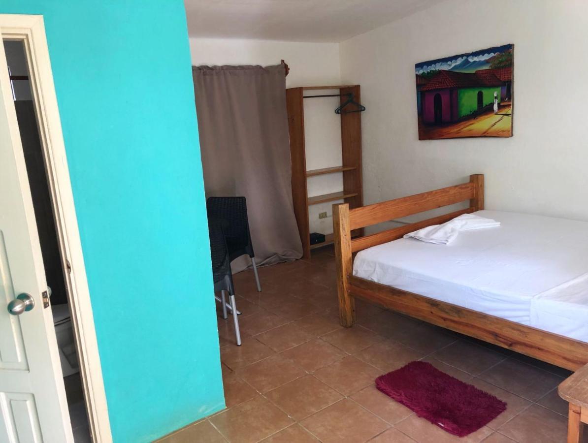 Hotel Sunshine Little Corn Island